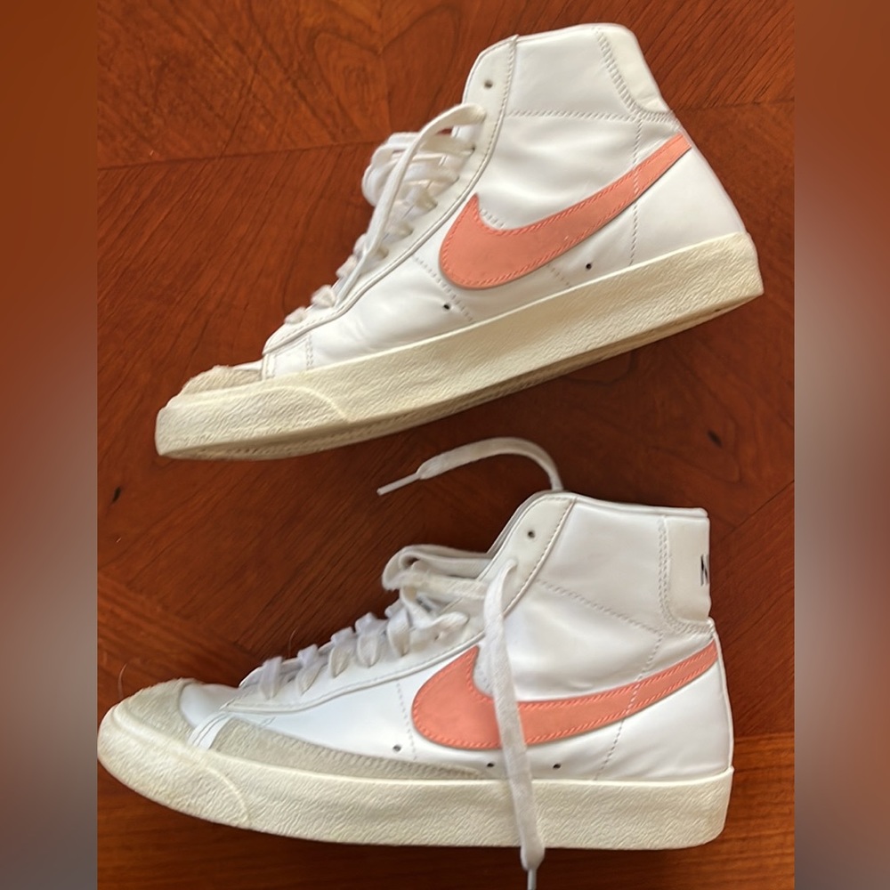 Nike Blazer Mid 77